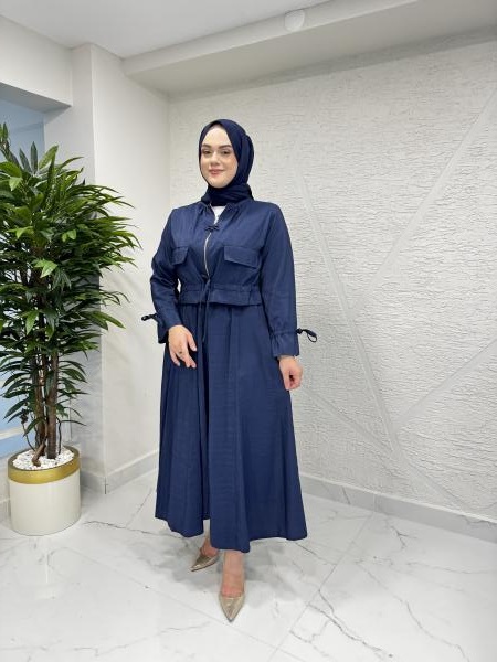 CEREMONY 5899-5633 ETEK UCU VE KOLLARI BÜZGÜLÜ ÖNDEN FERMUARLI AKSESUARLI KISA DUBAI CEKET ETEK TAKIM LACİVERT