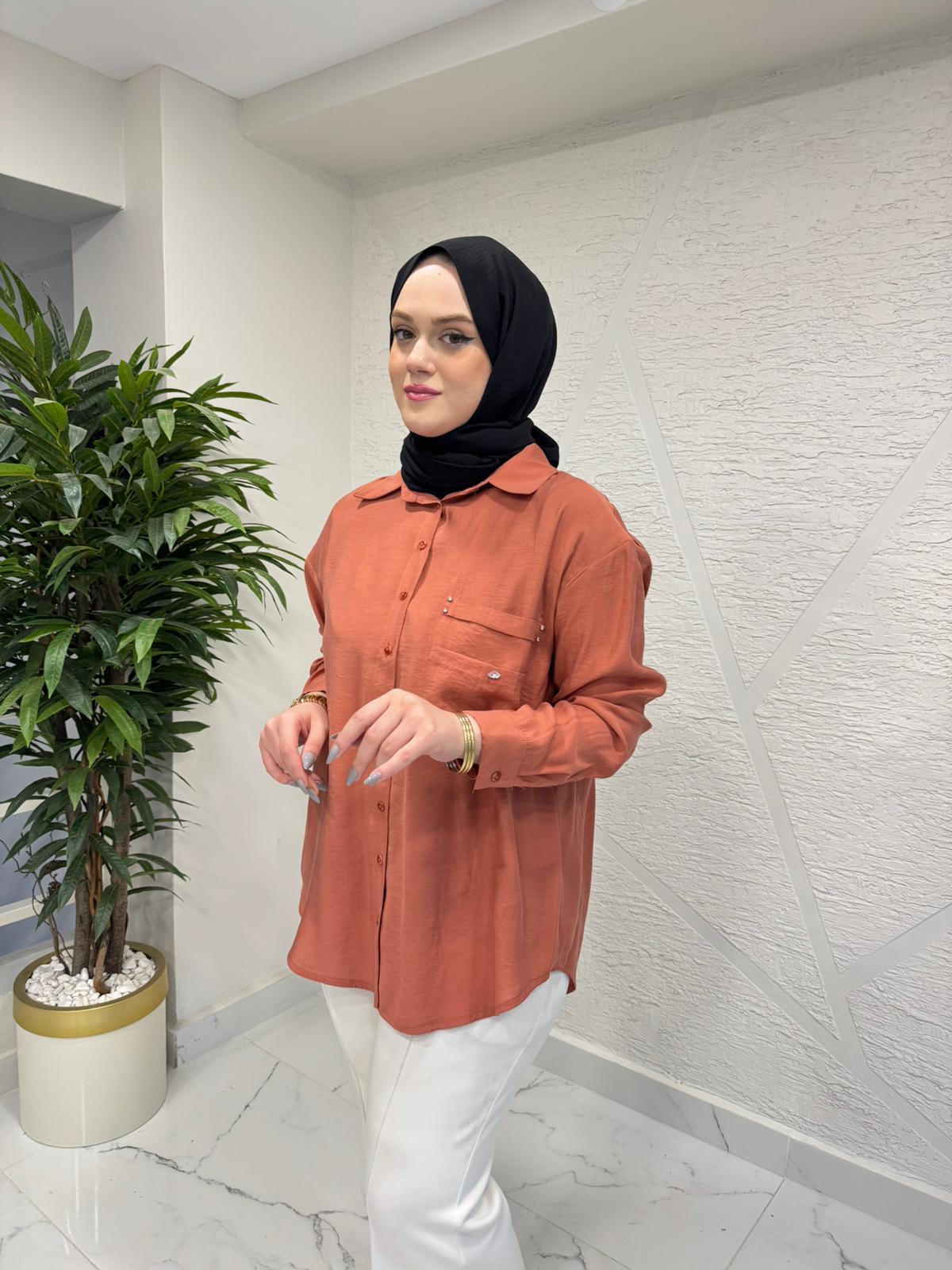 CEREMONY 26Y196 CEBİ İŞLEME DETAYLI ÖNDEN TAHTA DÜĞMELİ GÖMLEK KİREMİT