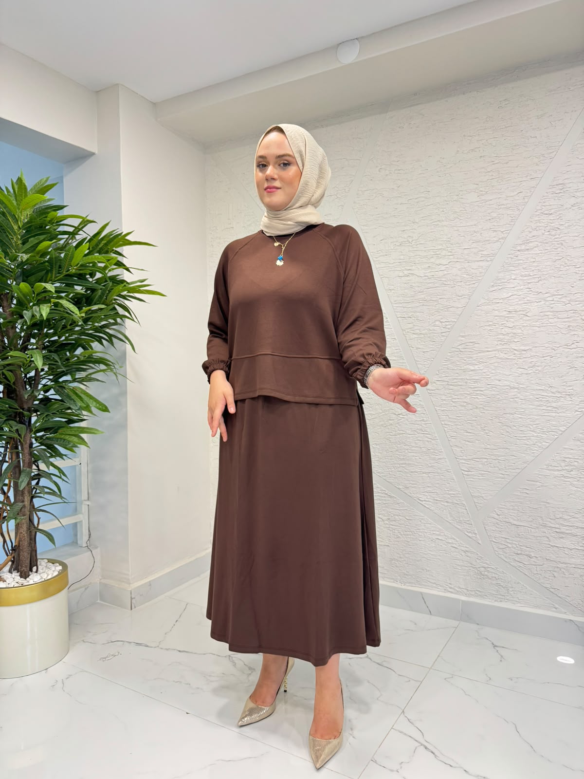 MİHRAN 3111 OYSHO ETEKLİ TAKIM KAHVERENGİ