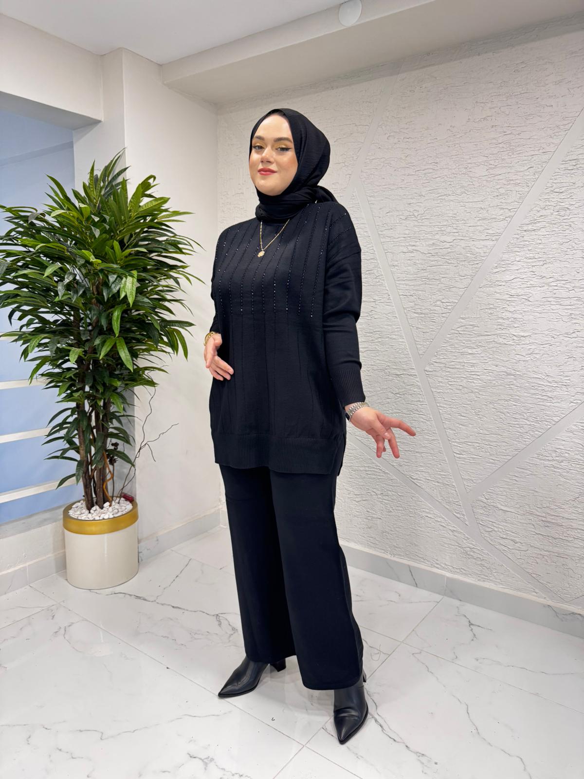 FUAT GÜRŞEN 4350 BLUZU TAŞ İŞLEMELİ PANTOLON TAKIM SİYAH