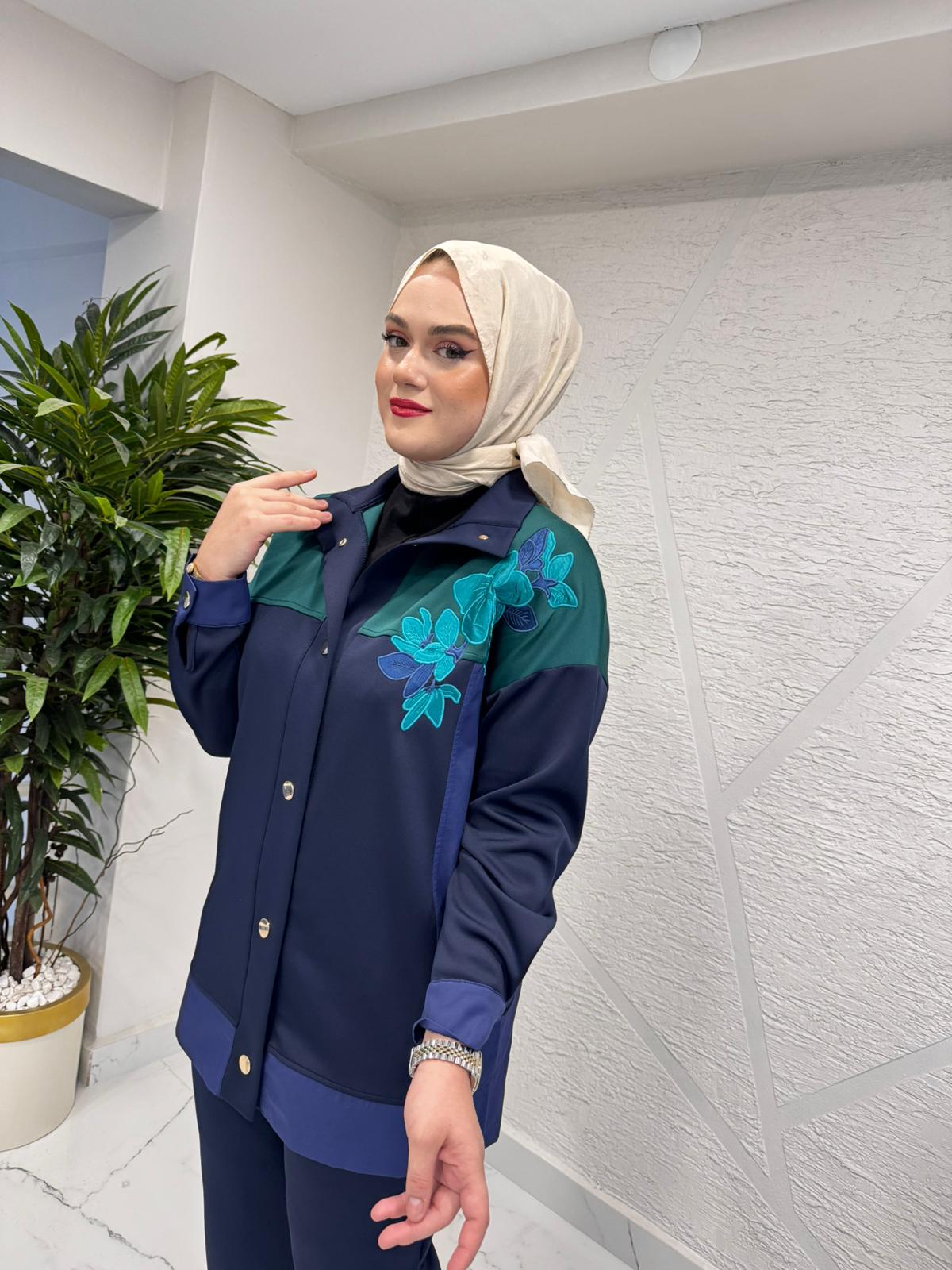 MISSEMRAMISS 4920 SCUBA GARNİ NAKIŞLI KAP LACİVERT