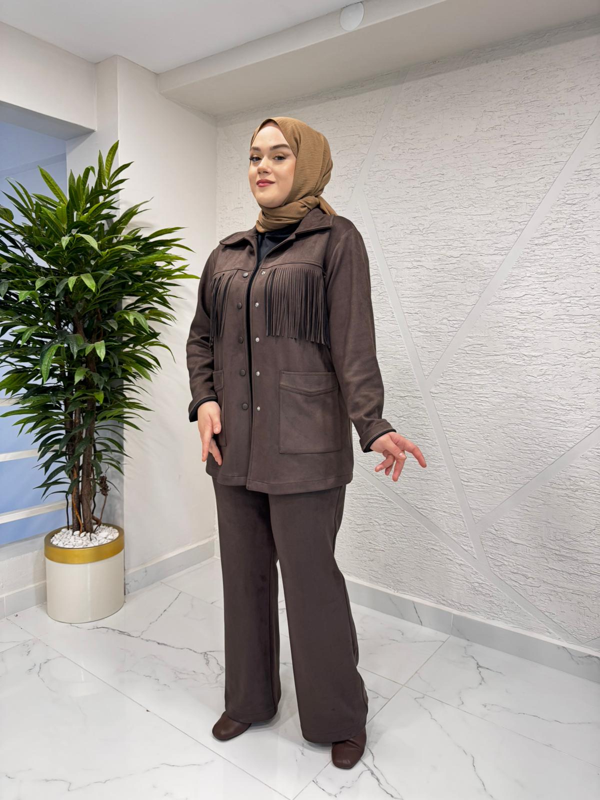 LİSA 6069 SÜET PÜSKÜLLÜ TAKIM KAHVERENGİ