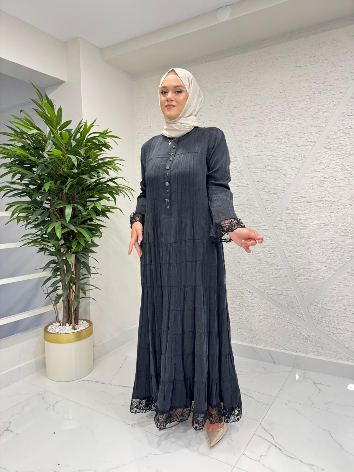 LISSMORE 6275 KOLLARI VE ETEK UCU DANTEL DETAYLI ELBİSE SİYAH