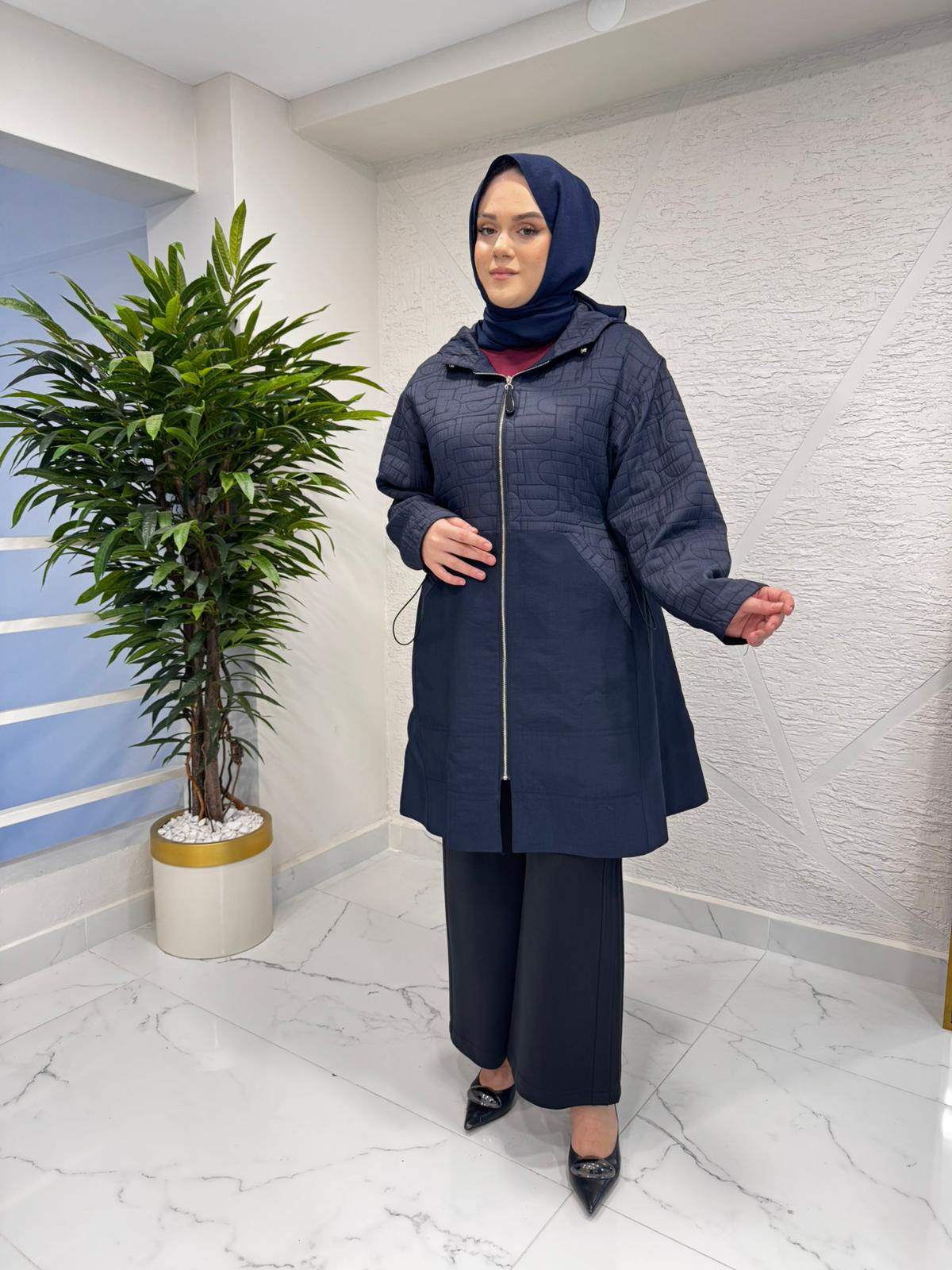 CEREMONY 6819 ÖNDEN FERMUARLI YANLARDAN CEPLİ BAKLAVA KAPİTÖN KISA KAP LACİVERT