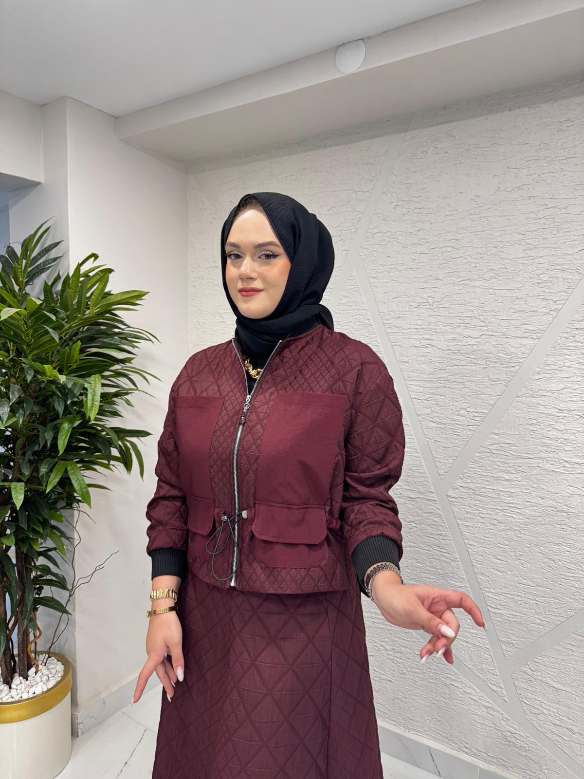 CEREMONY 6934 ÖNÜ FERMUARLI CEKET VE ETEKLİ BAKLAVA KAPİTONE TAKIM BORDO