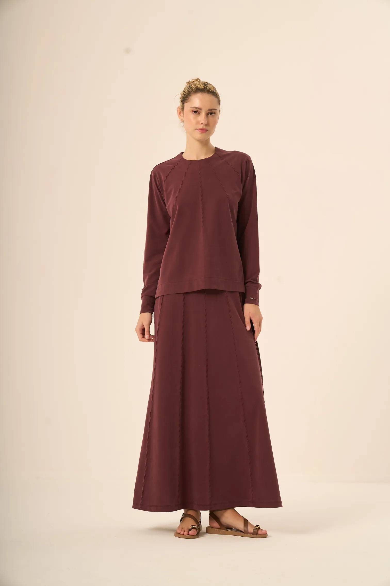 MİSSA OYSHO GÜNEŞ TAKIM BORDO