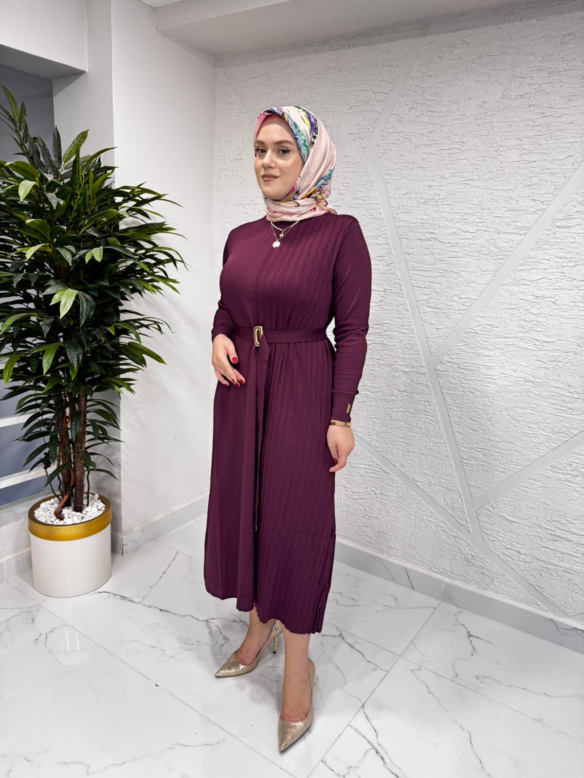 NİLİWİ 3093 SOL TARAFI PİLELİ TRİKO ELBİSE BORDO