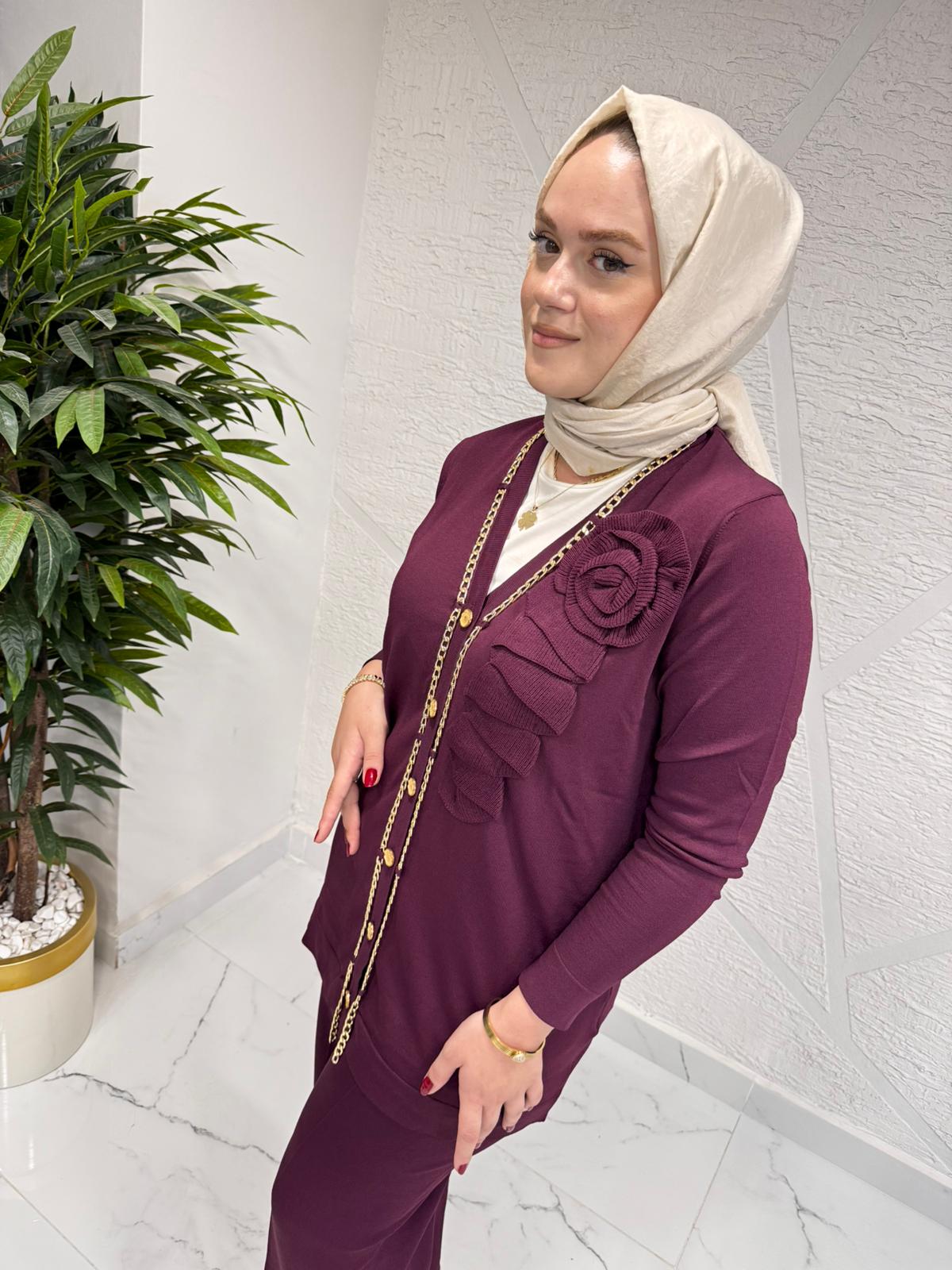 NİLİWİ 3089 YAKA ÇEVRESİ ZİNCİRLİ YAKADA SELANİK ÖRGÜ SÜSLÜ TRİKO HIRKA BORDO