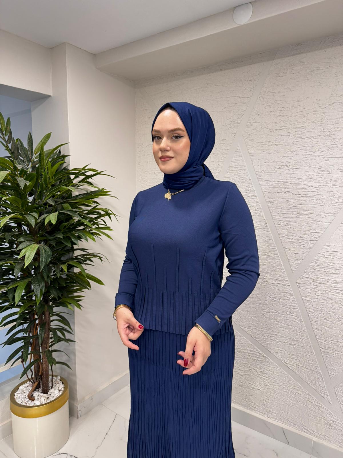 NİLİWİ 3076 KISA UZUN BEKLETMELİ TRİKO BLUZ LACİVERT