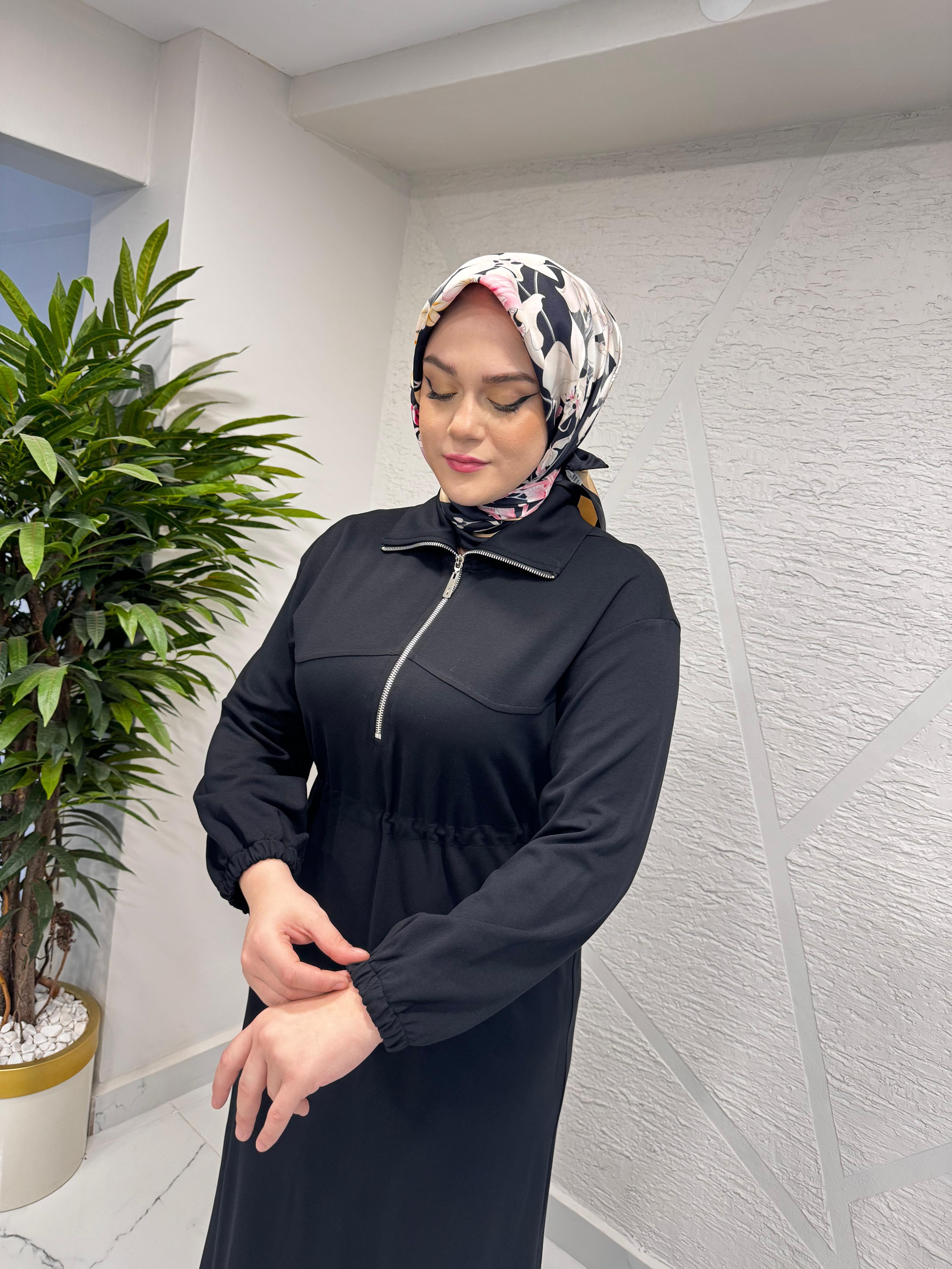 İKOL 36163 KESİK DETAYLI FERMUAR YAKALI ELBİSE SİYAH