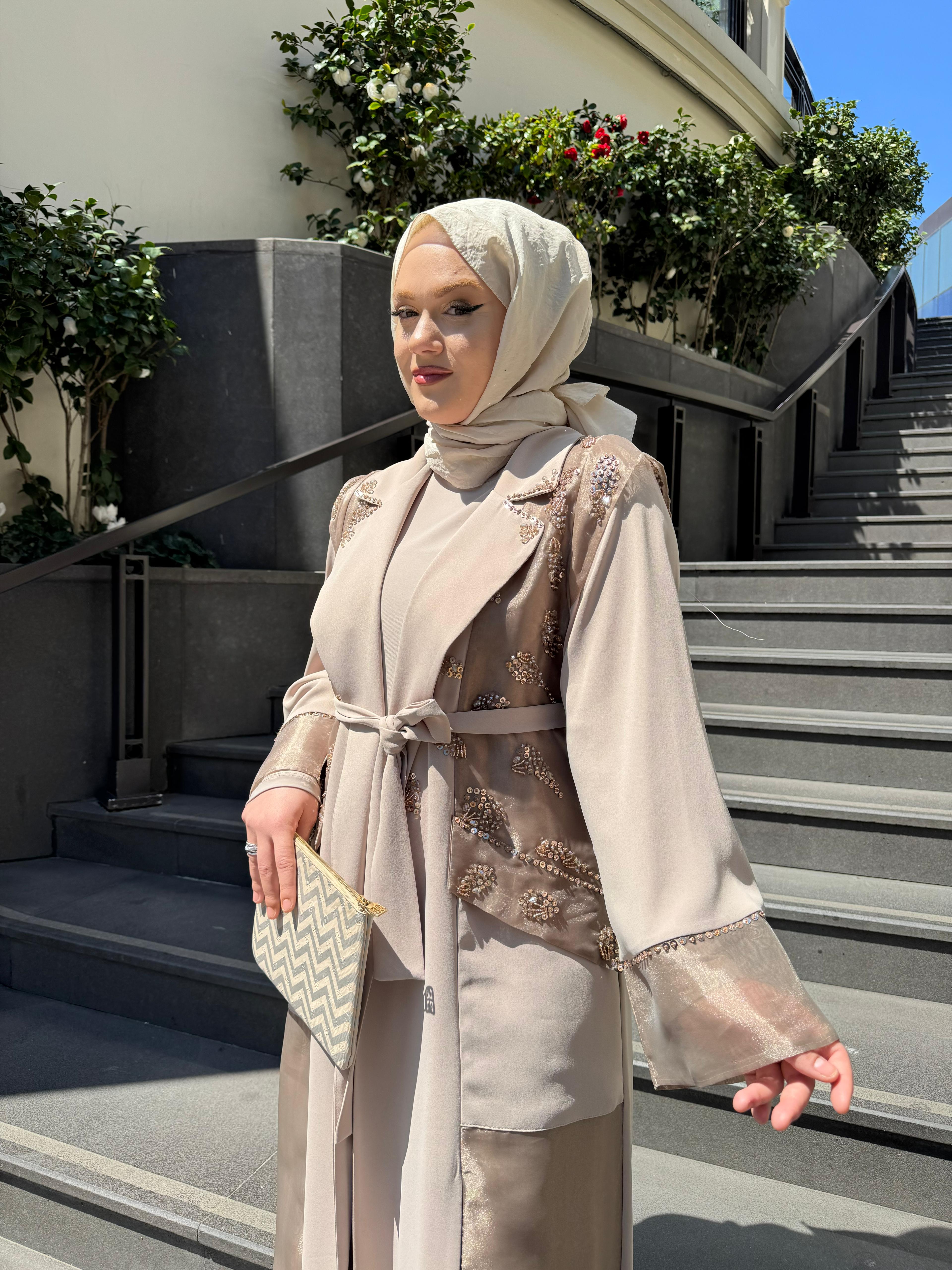 ETRUCCI 6251 BONCUK İŞLEME DETAYLI ABAYA (İÇLİKSİZ) BEJ