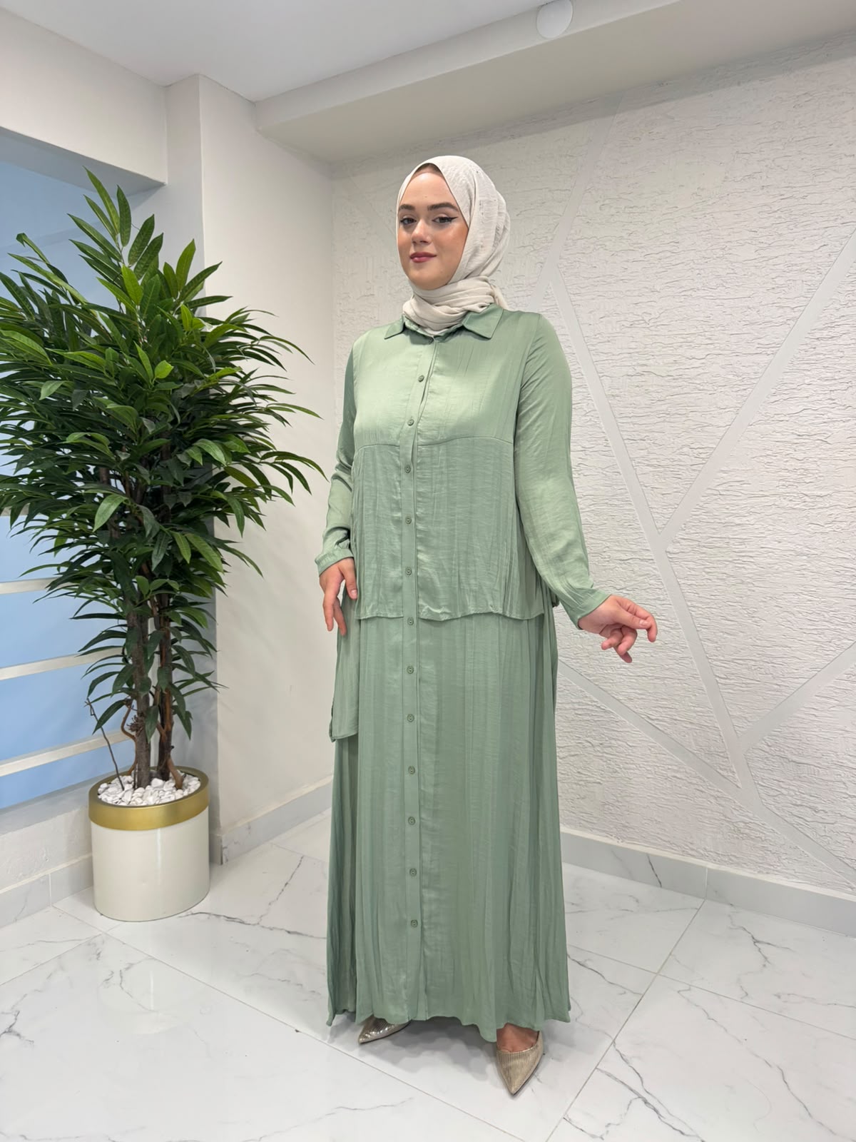 CEREMONY 26Y726 ÖNDEN TUNİK ETEK GÖRÜNÜMLÜ ÖNDEN DÜĞMELİ CUPRA ELBİSE YEŞİL