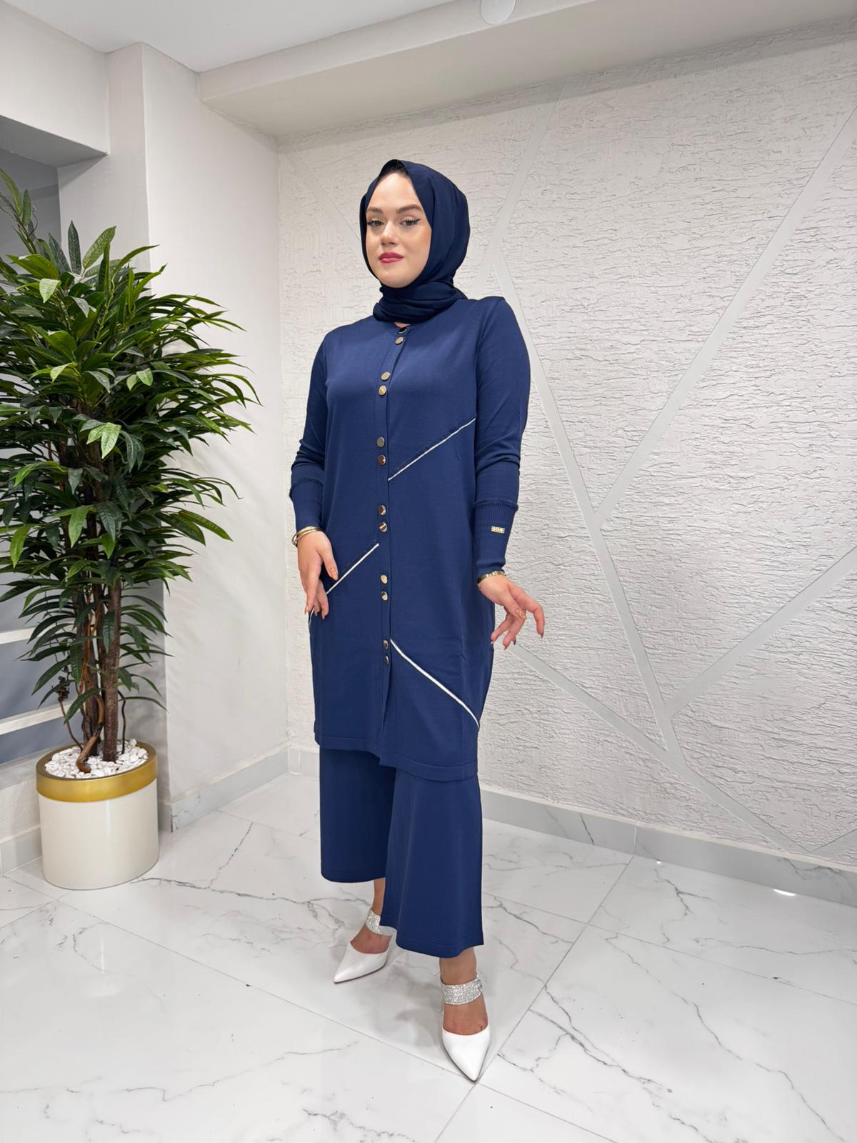 MİSSA SOĞUK İP YUMOŞ DÜĞMELİ HIRKA PANTOLONLU TAKIM LACİVERT